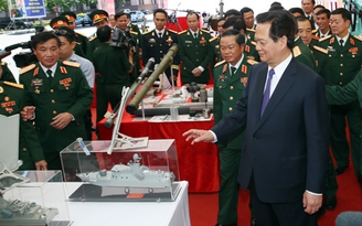 Xây dựng quân đội đi nhanh vào hiện đại