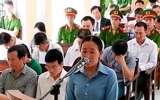 ‘Đại gia thủy sản’ trốn ra nước ngoài: Đề nghị buộc 2 bị cáo ‘ở lại’ liên đới bồi thường hơn 784 tỉ đồng