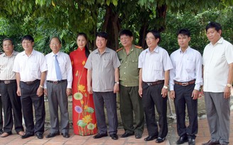 Thượng tướng Bùi Văn Nam kiểm tra phong trào bảo vệ an ninh Tổ quốc tại Bình Thuận