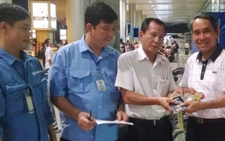Nhặt được hơn 70 triệu đồng trả lại cho khách