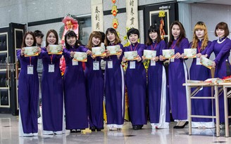 Ấm áp 'Xuân sum vầy' của cộng đồng người Việt tại Hàn Quốc