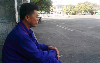 Cầu Ghềnh sập: Những người đàn ông 30 năm ở ga Sài Gòn khốn khổ