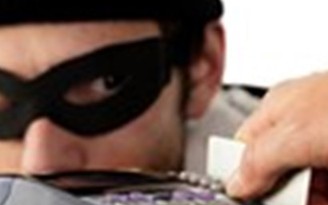 Tội phạm nước ngoài cài thiết bị trộm cắp thông tin thẻ