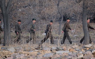 Trung Quốc điều binh áp sát Triều Tiên
