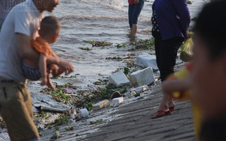 Bãi biển Quất Lâm, Đồ Sơn ngập rác