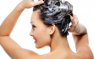 Bí quyết nào giúp hồi sinh mái tóc khô rối và chẻ ngọn hiệu quả nhất?