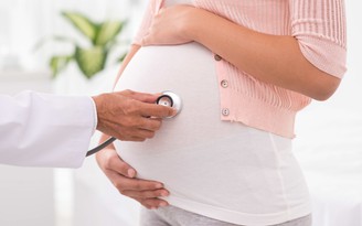 Sinh con khỏe mạnh từ tinh trùng dị dạng sau xạ trị