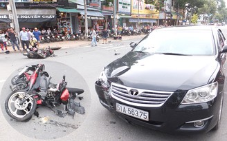 Va chạm với ô tô Camry, một phụ nữ tử vong