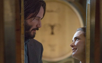 Winona Ryder và Keanu Reeves tái ngộ trong 'Destination Wedding'
