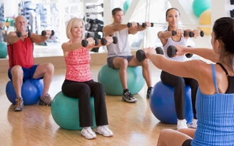 Tuổi trung niên có ngoại hình cân đối sẽ giảm nguy cơ trầm cảm