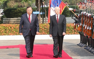 Đẩy mạnh hợp tác toàn diện Việt Nam - Lào