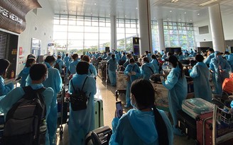 Người Việt bệnh nặng ở Nhật về nước: Xúc động nghĩa đồng bào