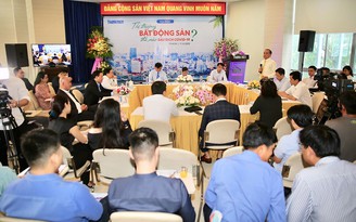 Giá nhà đất không giảm vì thủ tục