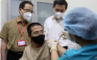 Thêm vắc xin Covid-19 'made in Vietnam' được tiêm thử nghiệm