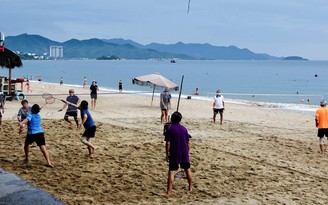 Mở cửa du lịch, không thể trì hoãn: Nên trao quyền chủ động cho địa phương