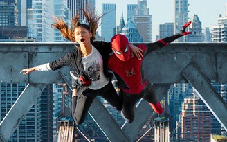 'Spider-Man: No Way Home' nhận 'cơn mưa' lời khen