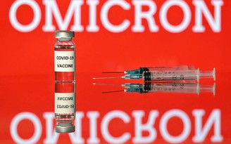 Express: Người tiêm 3 mũi vắc xin nếu nhiễm Omicron có triệu chứng rất nhẹ