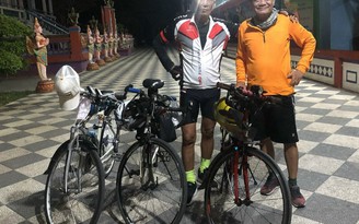 Khâm phục 2 cụ ông đạp xe từ Sóc Trăng lên Đà Lạt
