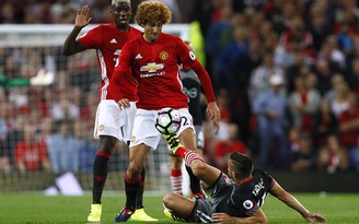 Có Pogba, Mourinho tính chuyện tương lai của Fellaini