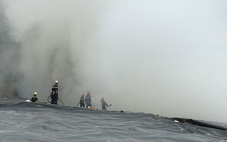 Cháy bãi rác Khánh Sơn: Do khí metan tăng đột biến, có khả năng cháy trở lại