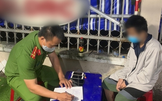 Đà Nẵng: Bắt tên trộm nhí 14 tuổi trộm điện thoại của công nhân '3 tại chỗ'