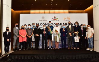 Đoàn du khách quốc tế đầu tiên đến Quảng Nam: 'Tôi cảm nhận như trở về nhà'