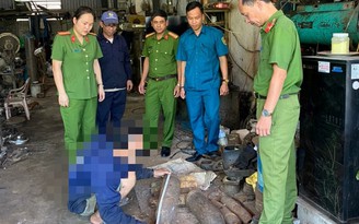 Đà Nẵng: Kiểm tra cơ sở phế liệu, bất ngờ phát hiện 8 đầu đạn