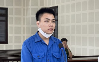 Đà Nẵng: Lãnh án vì vào nhà vệ sinh quán nhậu sàm sỡ phụ nữ rồi chém người