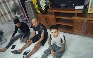 Đà Nẵng: Đột kích bắt nhóm 4 dân chơi mở 'tiệc ma túy'