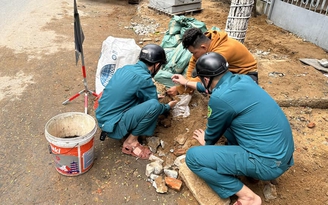 Đà Nẵng: Thi công vỉa hè, đào được 10 quả lựu đạn