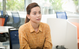 Hồ Ngọc Hà lần đầu diễn hài với vai gái quê lên tỉnh tìm việc