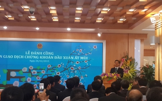 Thủ tướng đánh cồng khai trương giao dịch chứng khoán đầu xuân