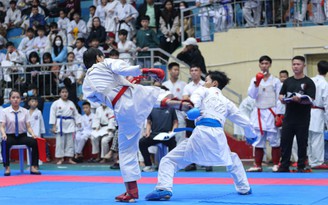 Sôi động ngày hội Karate các tỉnh miền Trung