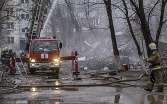 Nổ khí gas làm sập nhà 5 tầng tại Nga, ít nhất 4 người chết