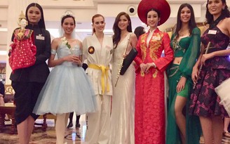 Hoa hậu Mỹ Linh diện áo dài khăn đóng thi tài năng tại Miss World 2017