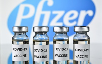 Vắc xin Pfizer/BioNTech được Mỹ phê duyệt hoàn toàn