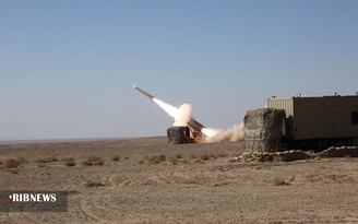 Iran thử nghiệm thành công hệ thống phòng thủ tên lửa nội địa