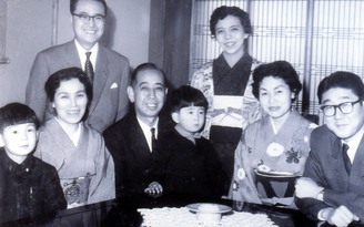 Ông Shinzo Abe: Từ con nhà nòi chính trị đến thủ tướng lâu nhất Nhật Bản
