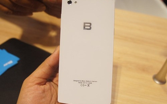 Bphone giữa 'muôn trùng' tai tiếng