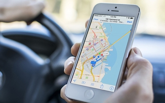 Apple thuê người của Microsoft để cải tiến Apple Maps