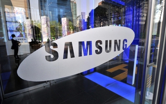 Apple tăng tốc ở thị trường smartphone, Samsung chững lại