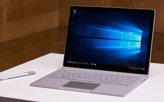 Surface Book bị phàn nàn vì thiết kế bản lề