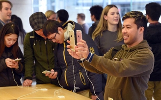 Nên mua iPhone 6S hay chờ đợi iPhone 7?