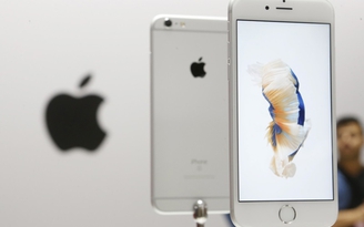 iPhone 6S được bán với giá chỉ 1 USD trên Best Buy