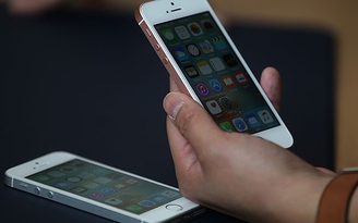 Apple bắt đầu nhận đặt mua iPhone SE và iPad Pro 9,7 inch