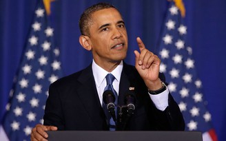 Máy nhắc chữ trong suốt giúp Tổng thống Obama diễn thuyết không nhìn giấy