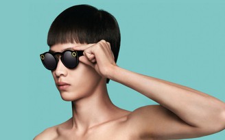 Kính thông minh Spectacles của Snapchat chính thức mở bán