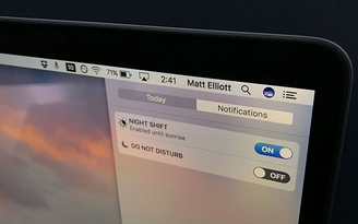 Kích hoạt chế độ Night Shift và điều chỉnh nhiệt độ màu trên máy Mac