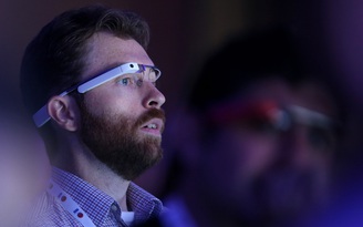 Google Glass có bản cập nhật mới sau 3 năm 'vắng bóng'