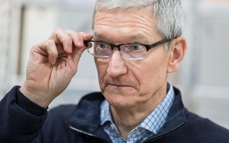 Tim Cook chê công nghệ AR trên kính thông minh 'chưa trưởng thành'